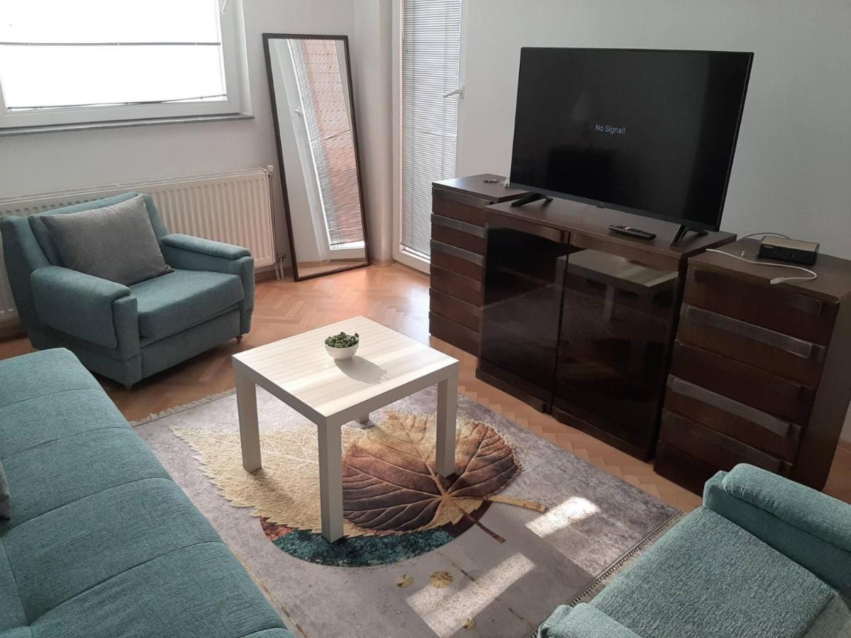 Iv2020 Apartment Skopje Zewnętrze zdjęcie